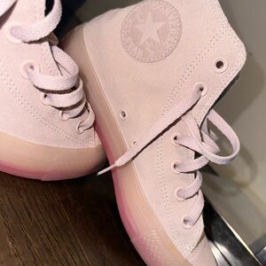 Converse Women's Nude/Pink High-Top Sneakers
